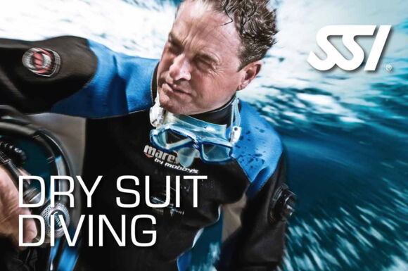 Dry Suit Diver / Trockentauchen